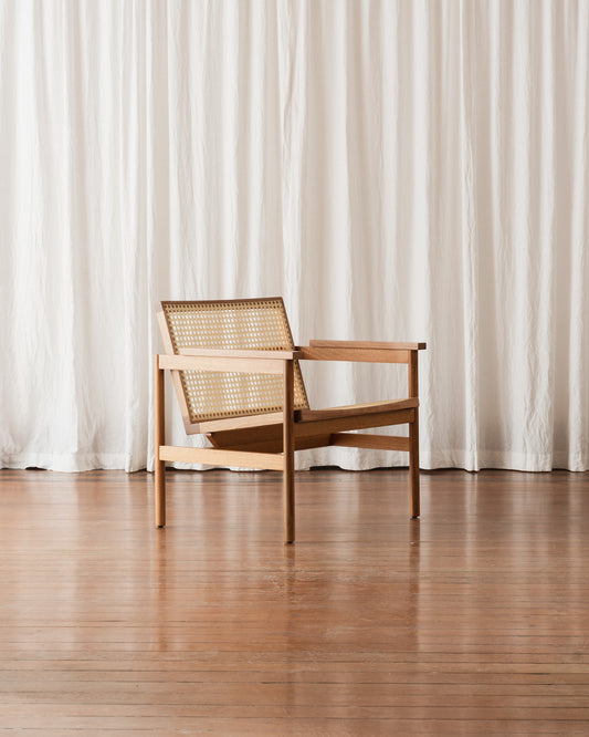 Poltrona com braços Lourdes - Palha