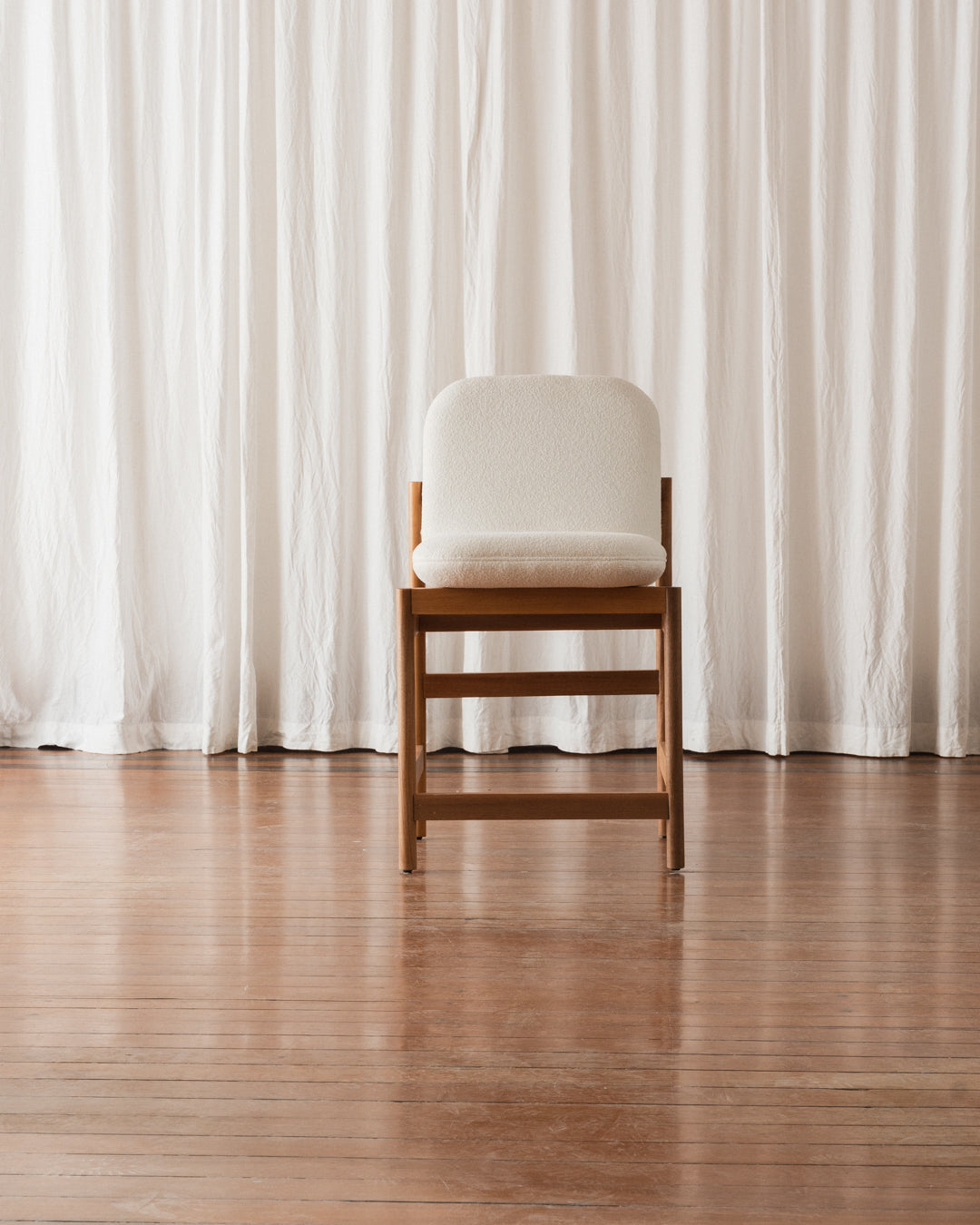 Cadeira Alta Lourdes - Estofada