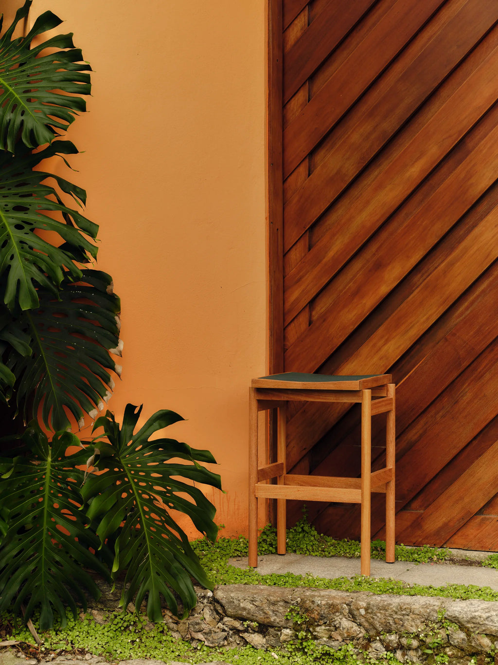 Banqueta Lourdes Externa