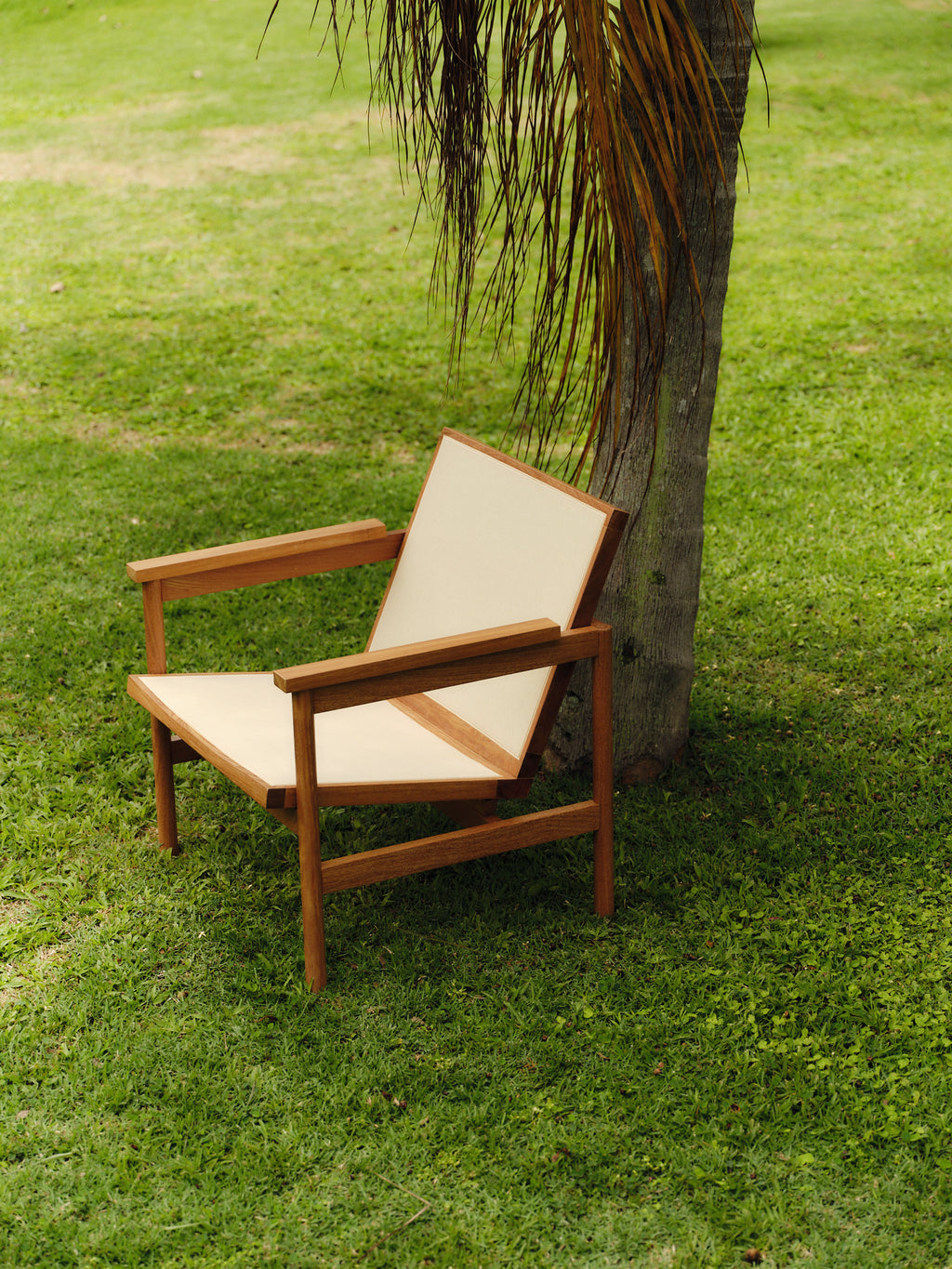 Poltrona com braços Lourdes Externa