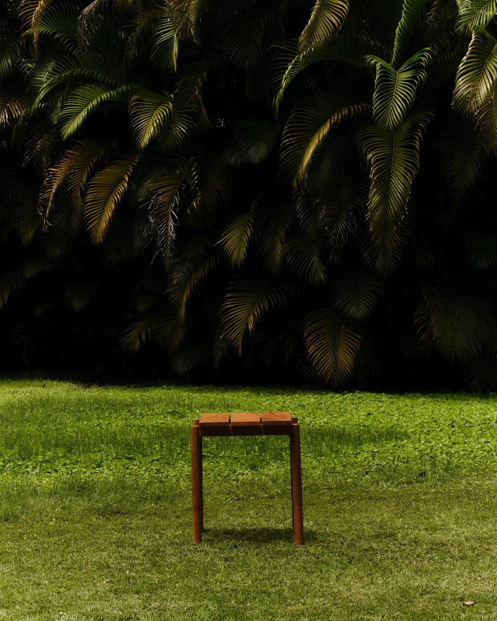 Mesa Lateral Lourdes Externa