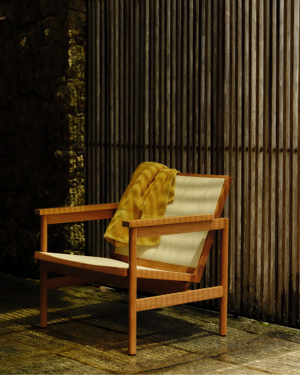 Poltrona com braços Lourdes Externa