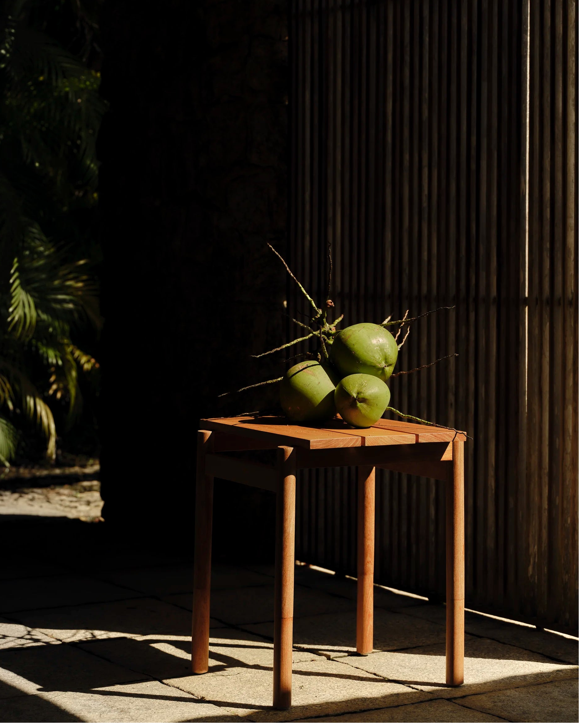 Mesa Lateral Lourdes Externa