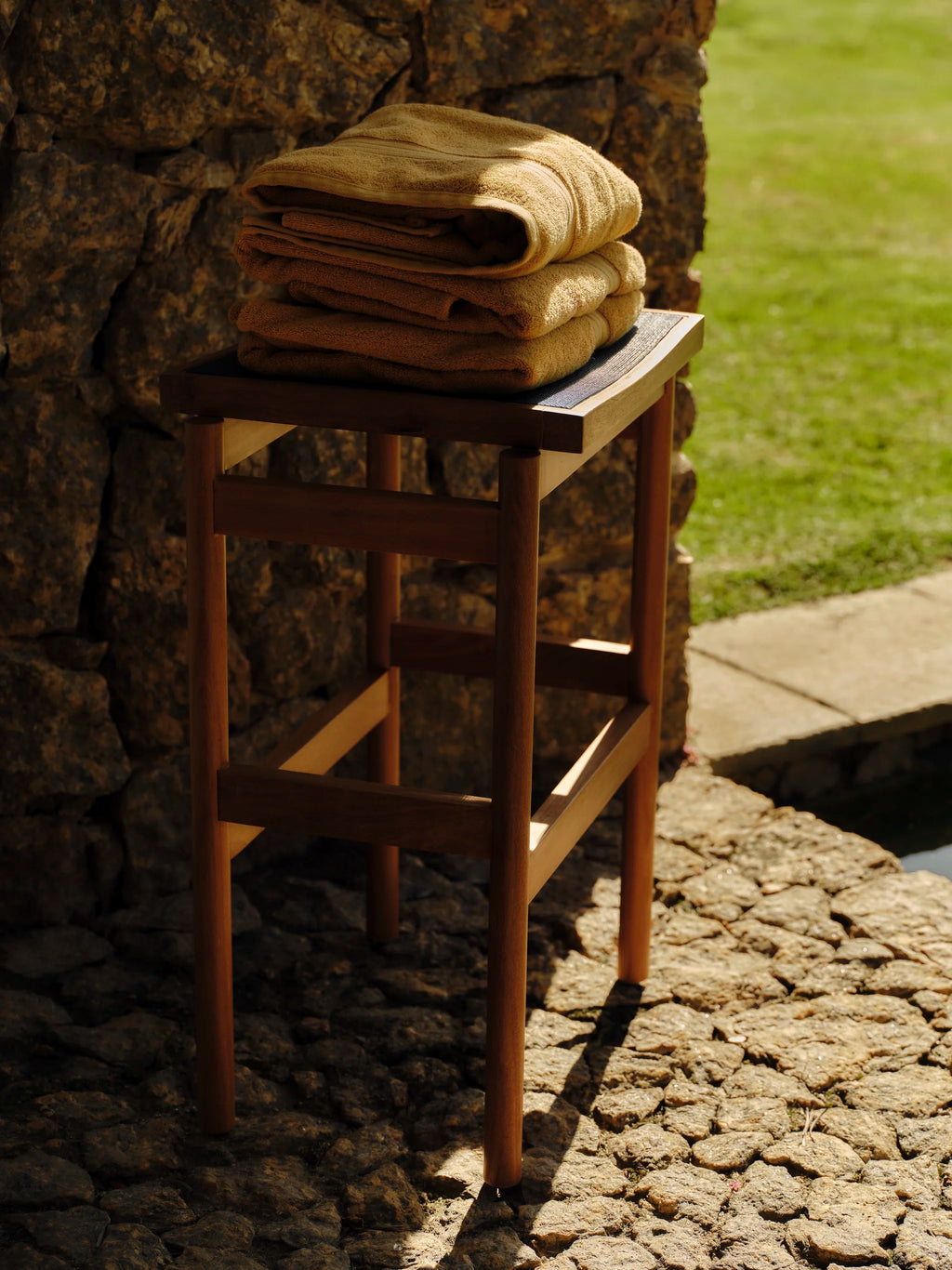 Banqueta Lourdes Externa