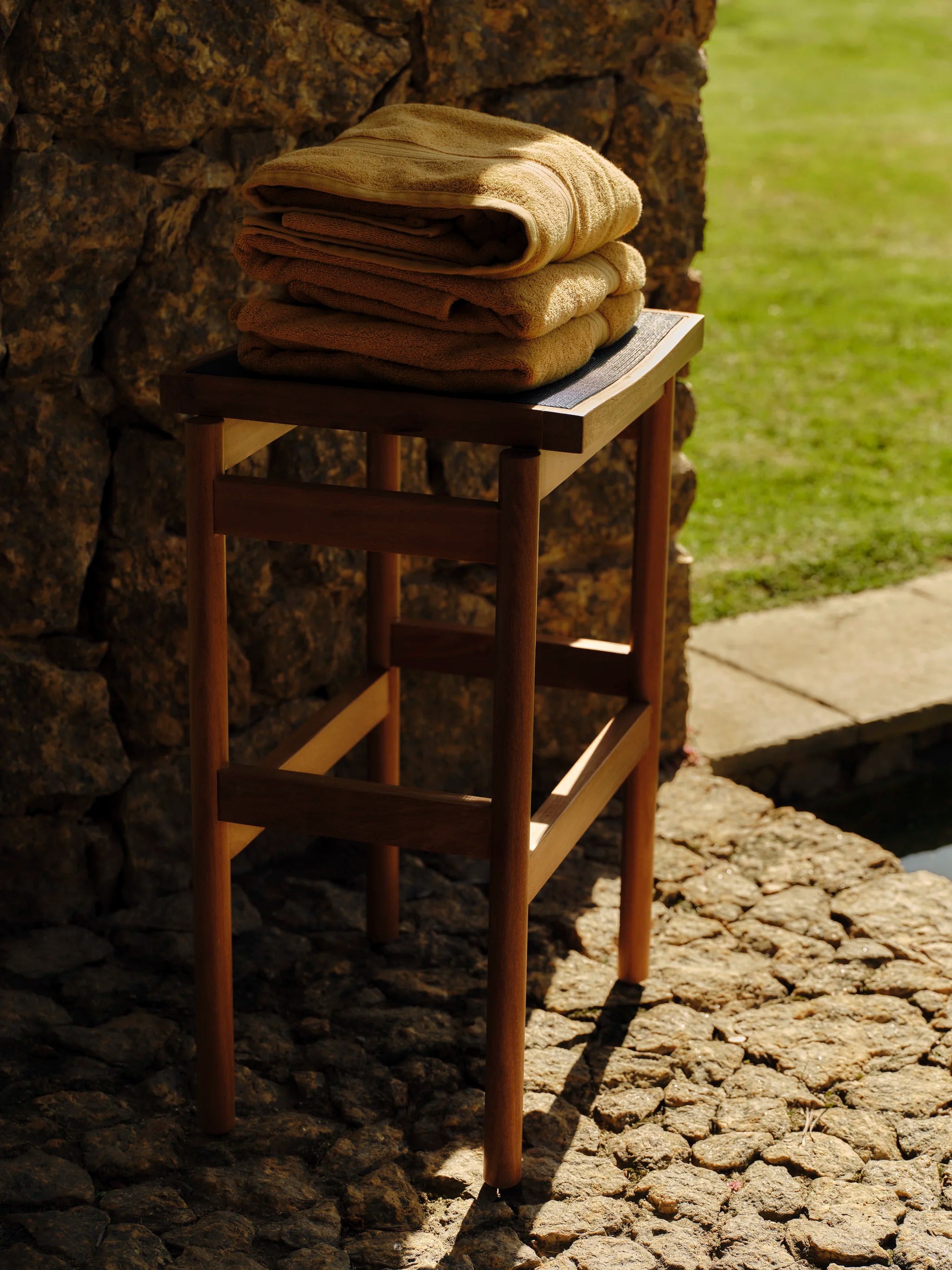 Banqueta Lourdes Externa