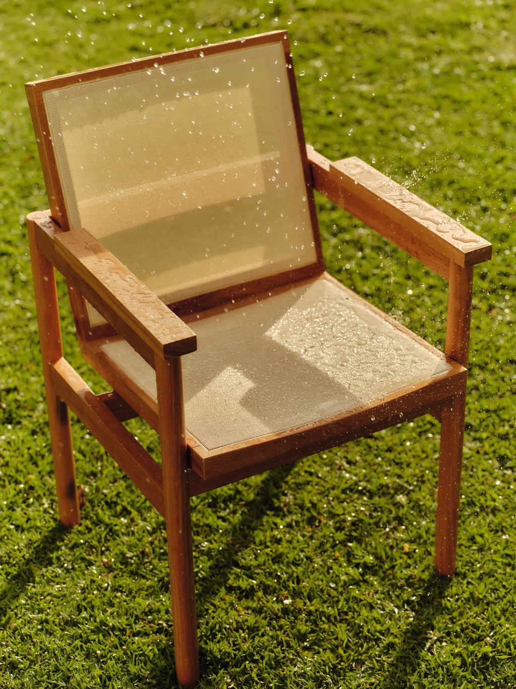 Cadeira com braços Lourdes Externa