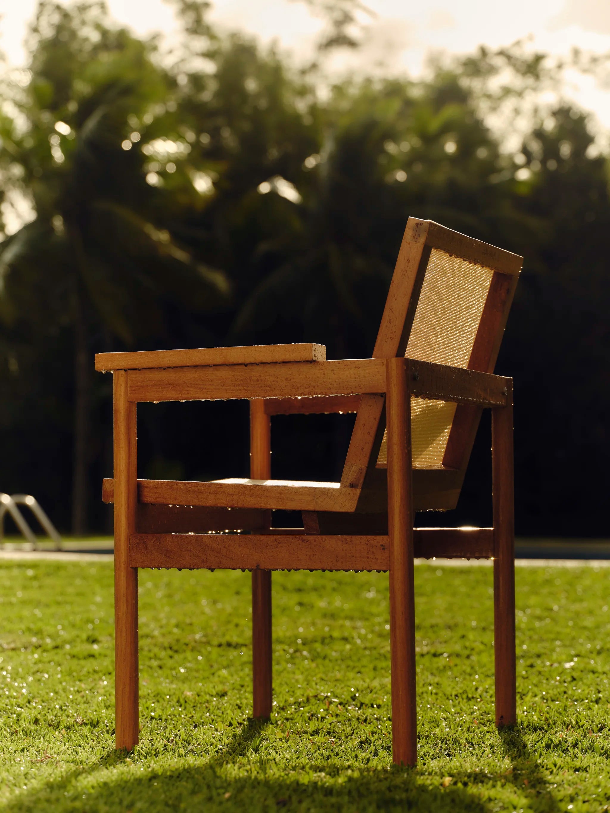 Cadeira com braços Lourdes Externa