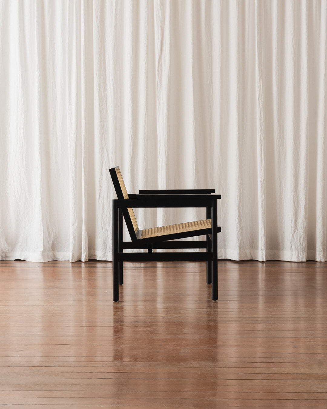 Poltrona com braços Lourdes - Palha