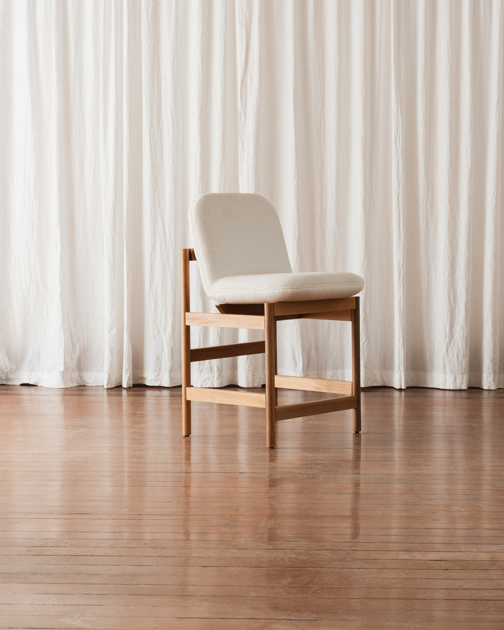 Cadeira Alta Lourdes - Estofada