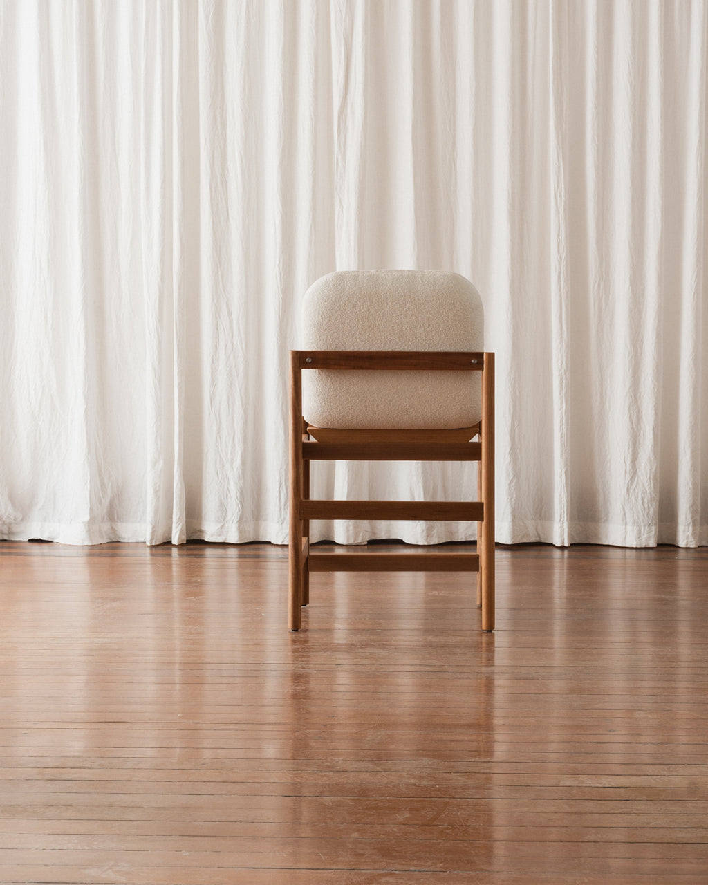 Cadeira Alta Lourdes - Estofada