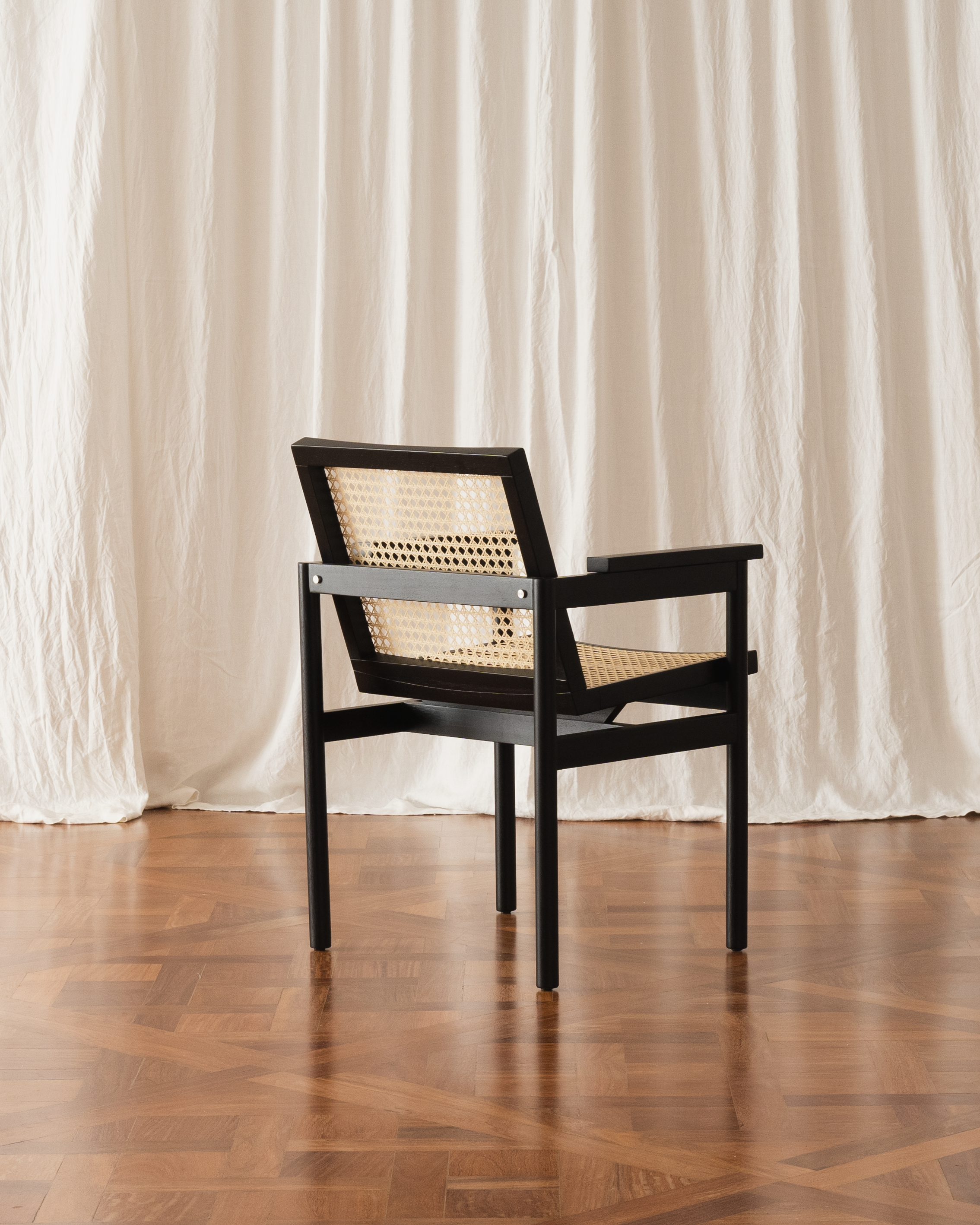 Cadeira com braços Lourdes - Palha